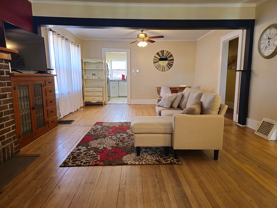 Furnished Finder property 366882_2 photo 3
