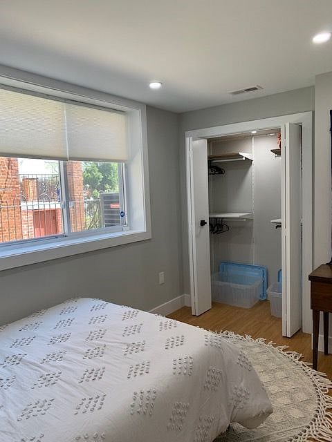 Furnished Finder property 366910_1 photo 11