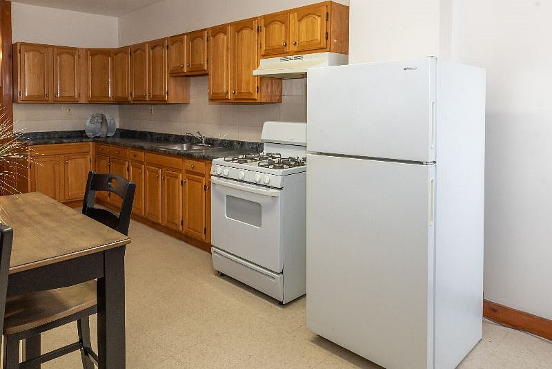 Furnished Finder property 366925_1 photo 8