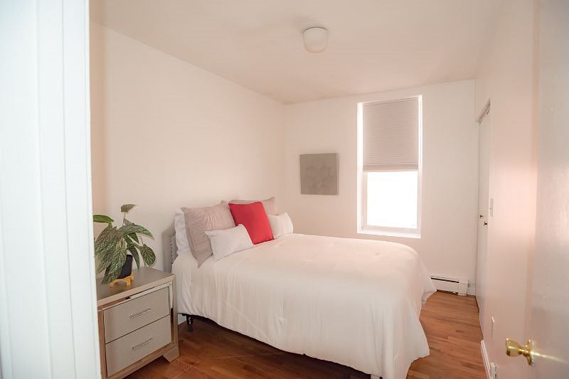 Furnished Finder property 366944_1 photo 3