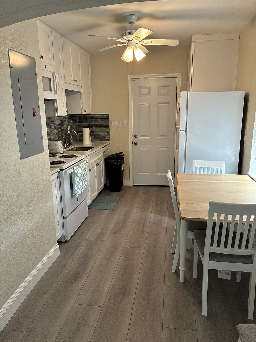 Furnished Finder property 366945_1 photo 11