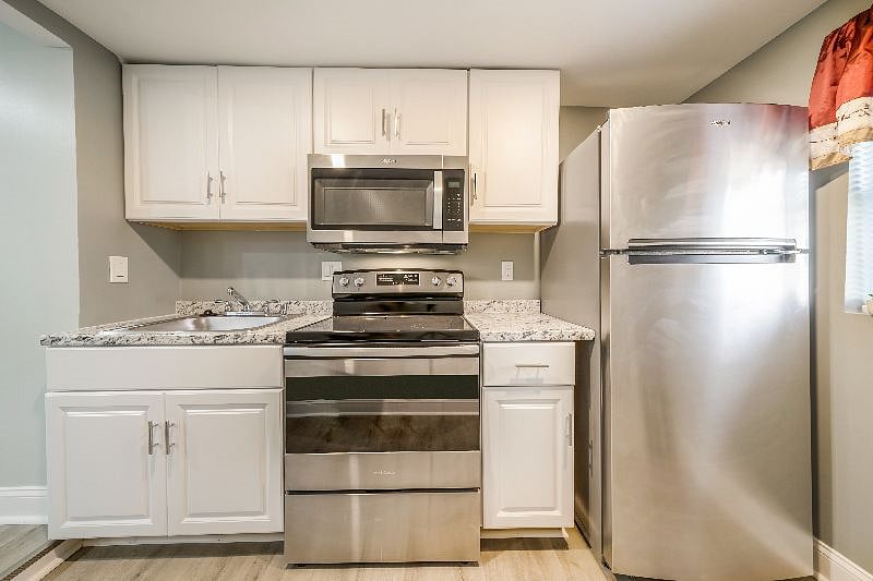 Furnished Finder property 367006_4 photo 11