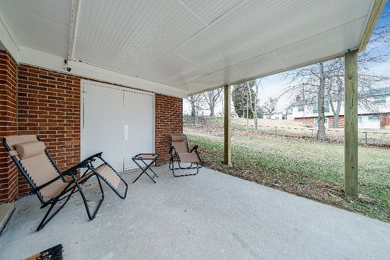 Furnished Finder property 367006_4 photo 13