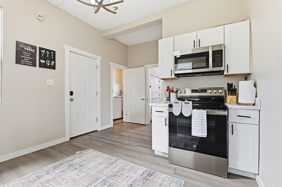 Furnished Finder property 367184_1 photo 17