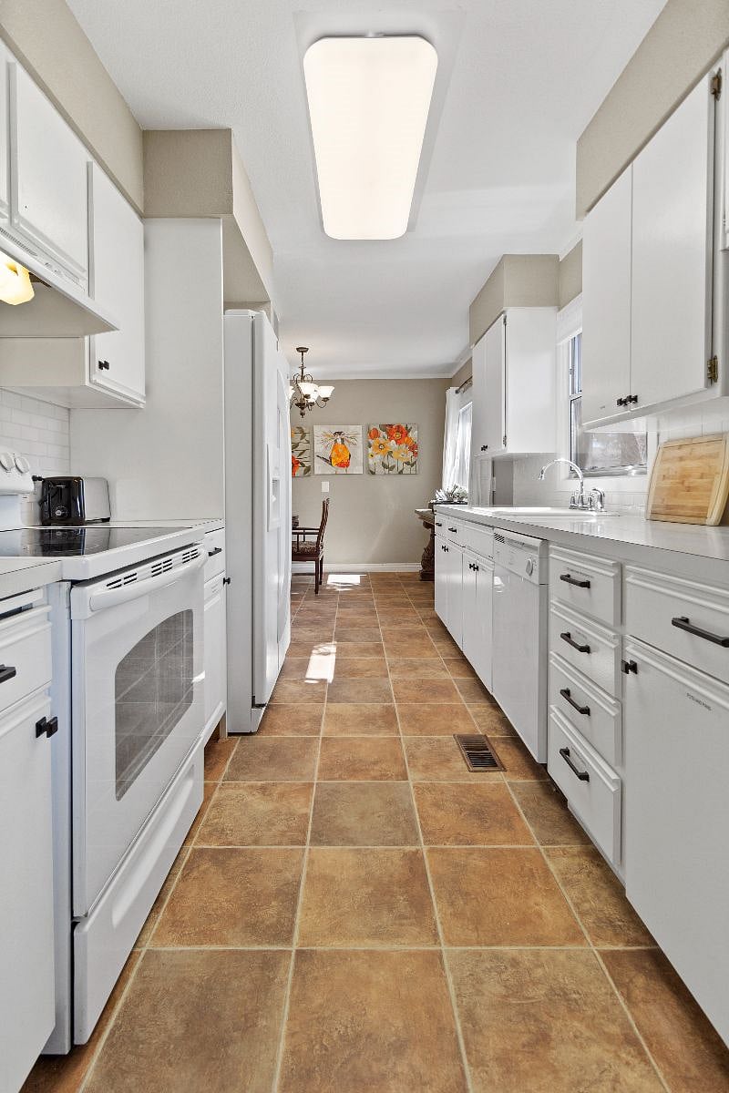 Furnished Finder property 367256_1 photo 8
