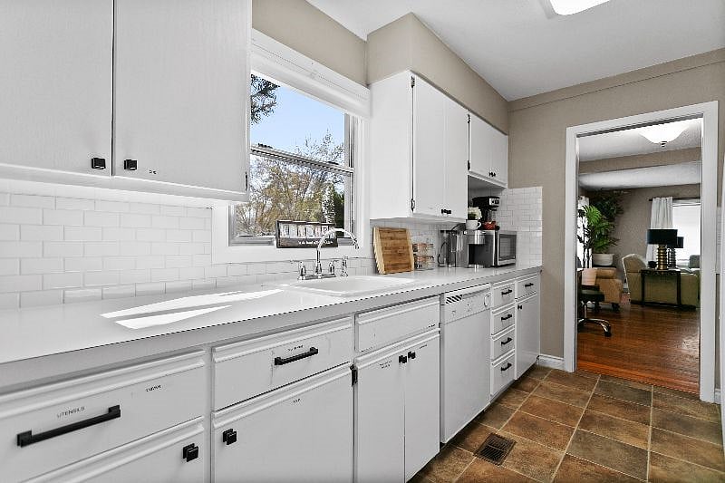 Furnished Finder property 367256_1 photo 11