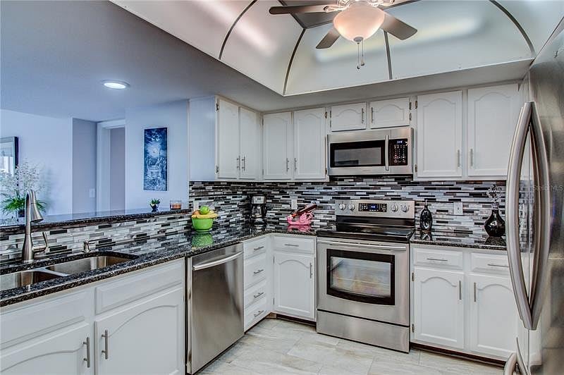 Furnished Finder property 367351_1 photo 15