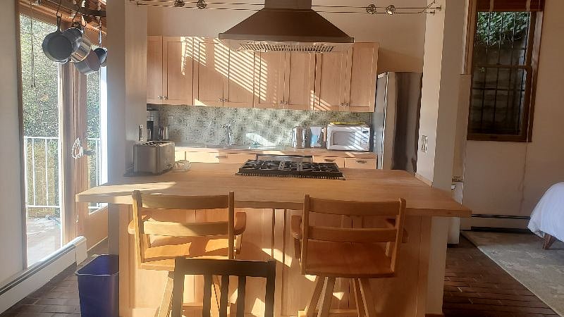 Furnished Finder property 367516_1 photo 10