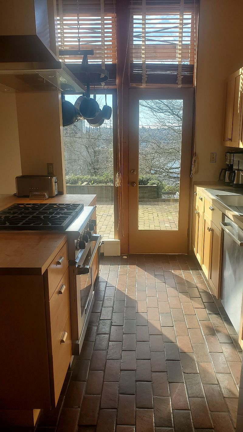 Furnished Finder property 367516_1 photo 11