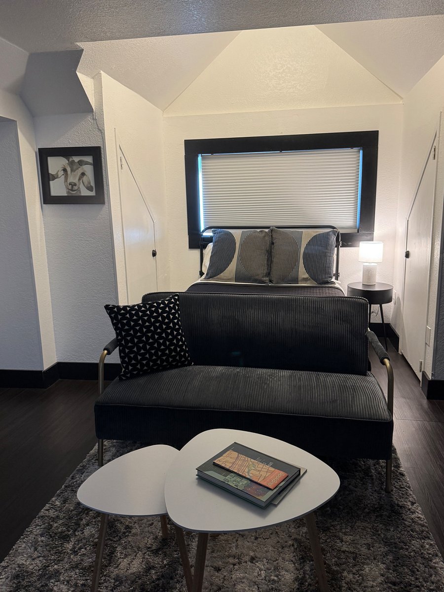 Furnished Finder property 367593_2 photo 9