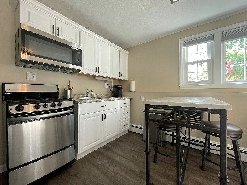 Downstairs Kitchenette