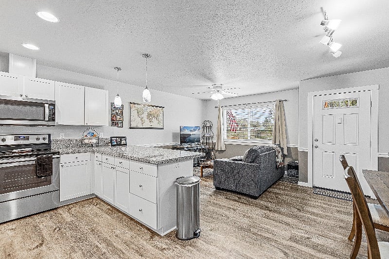 Furnished Finder property 367675_1 photo 13