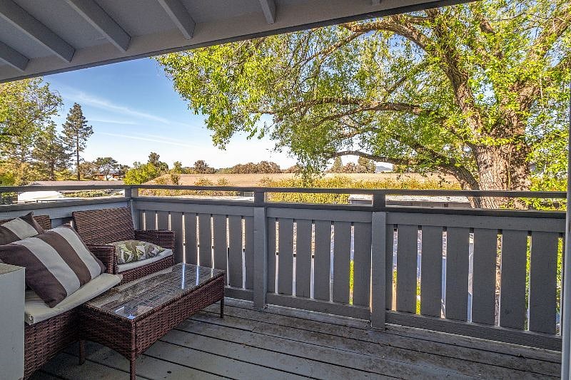Furnished Finder property 367727_1 photo 22