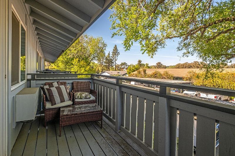 Furnished Finder property 367727_1 photo 23