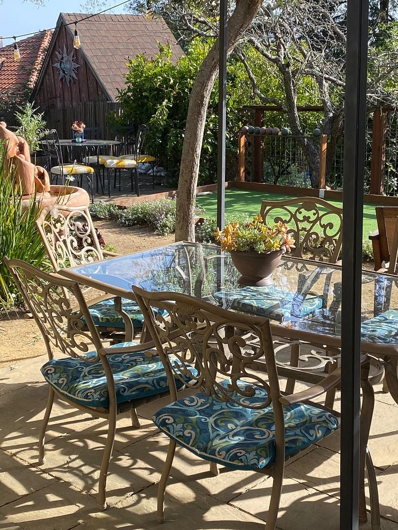shared backyard space