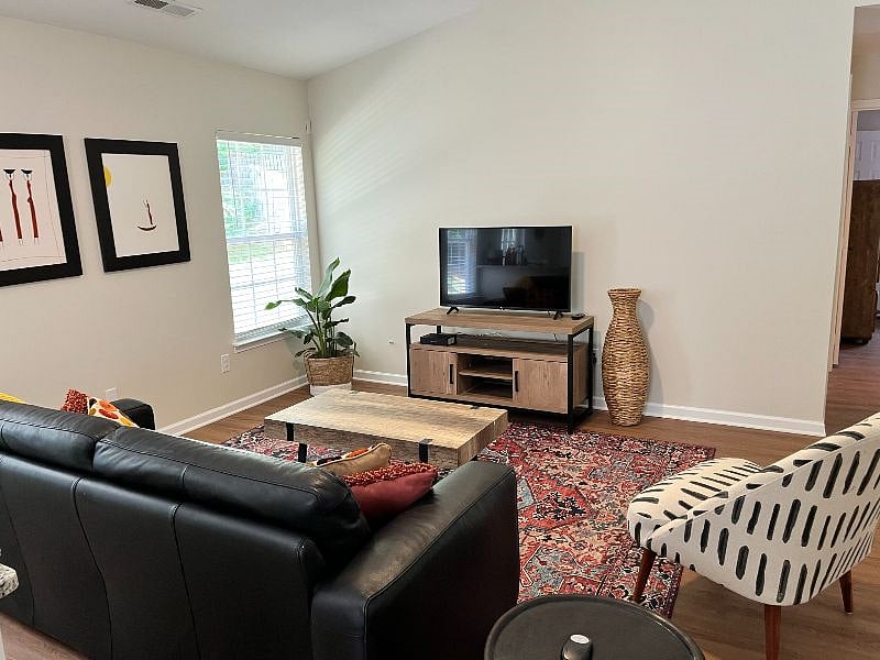 Furnished Finder property 367770_1 photo 5