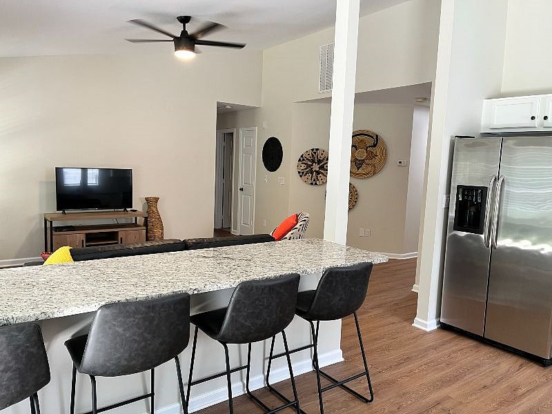 Furnished Finder property 367770_1 photo 16