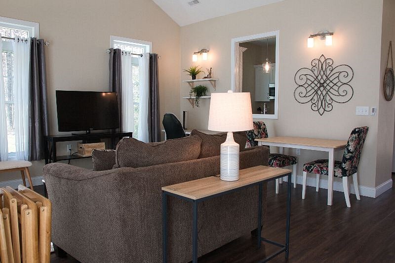 Furnished Finder property 367804_1 photo 4