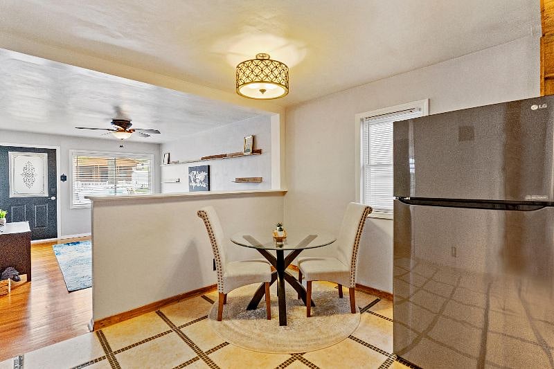 Furnished Finder property 368013_1 photo 17