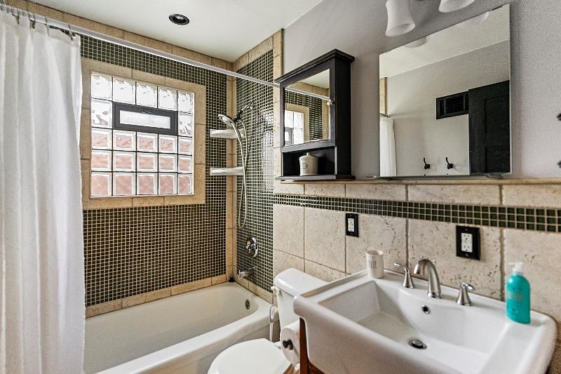 Furnished Finder property 368013_1 photo 27