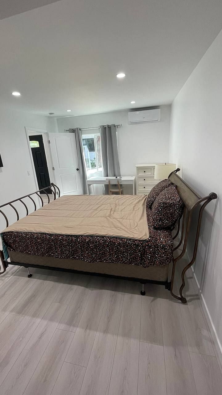 Furnished Finder property 368160_2 photo 15
