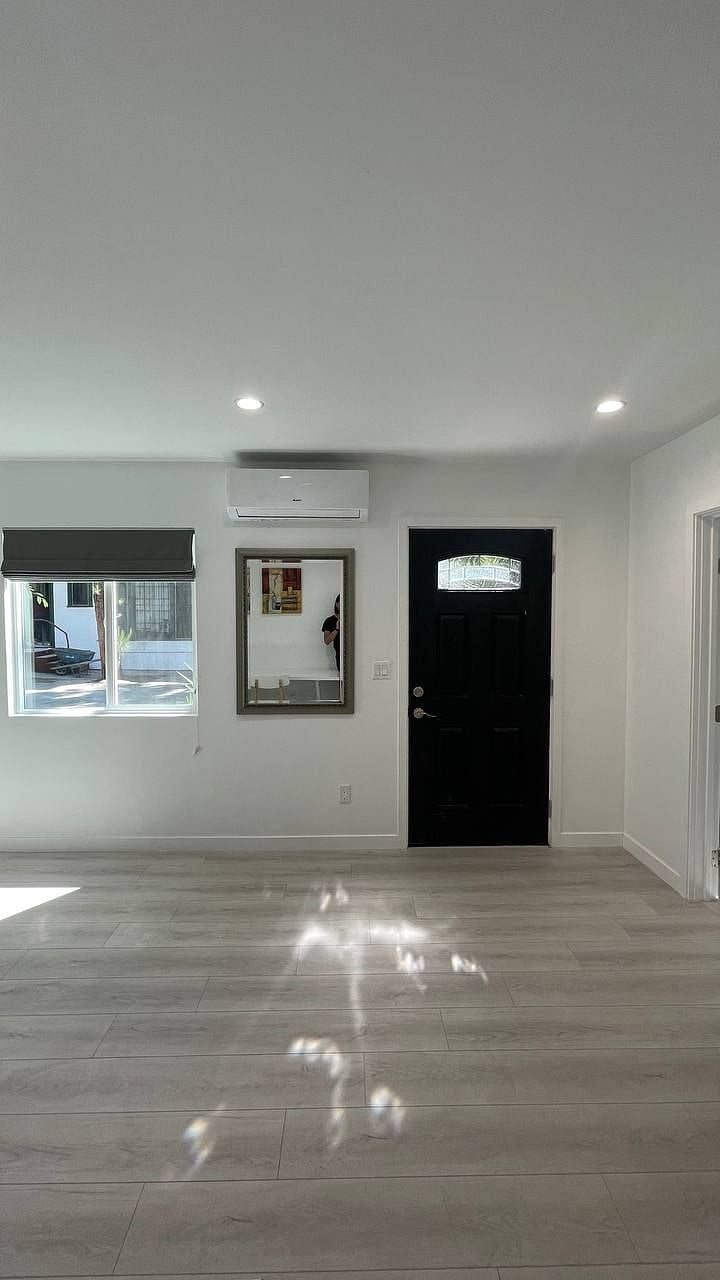 Furnished Finder property 368160_2 photo 22