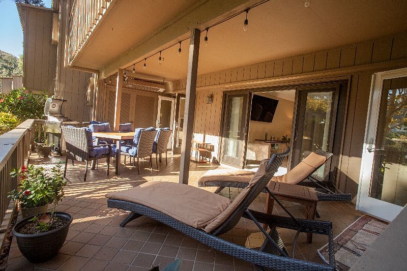 Tiled Back Patio (Gas Heater)