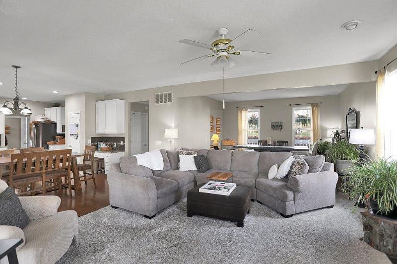 Furnished Finder property 368192_4 photo 27