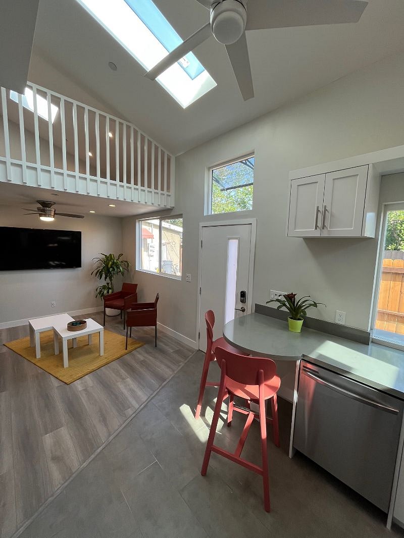 Furnished Finder property 368213_1 photo 4