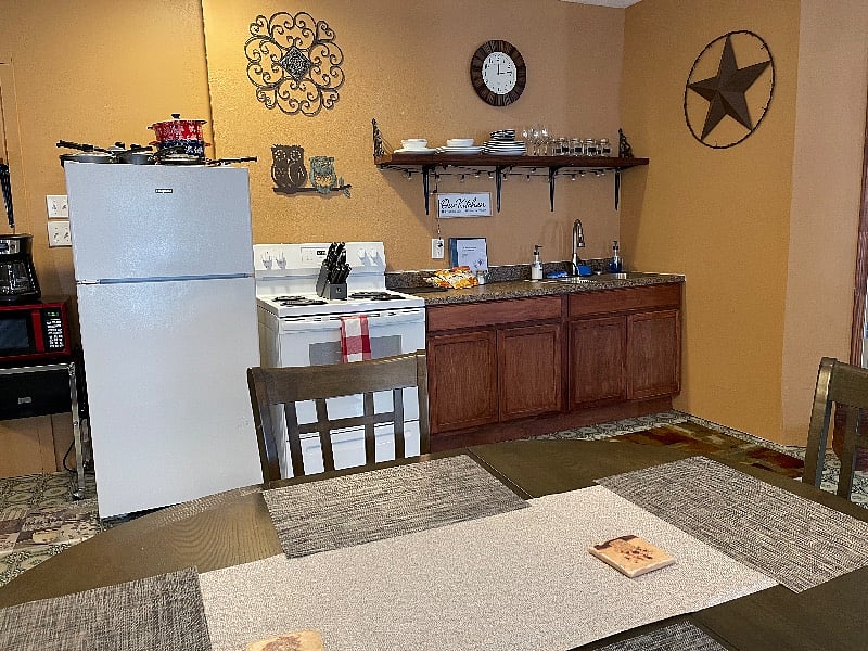 Furnished Finder property 368218_1 photo 9
