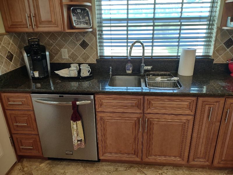 Furnished Finder property 368358_1 photo 6