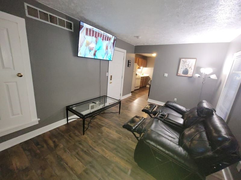 Furnished Finder property 368415_3 photo 3