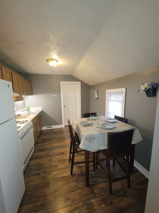 Furnished Finder property 368415_3 photo 6