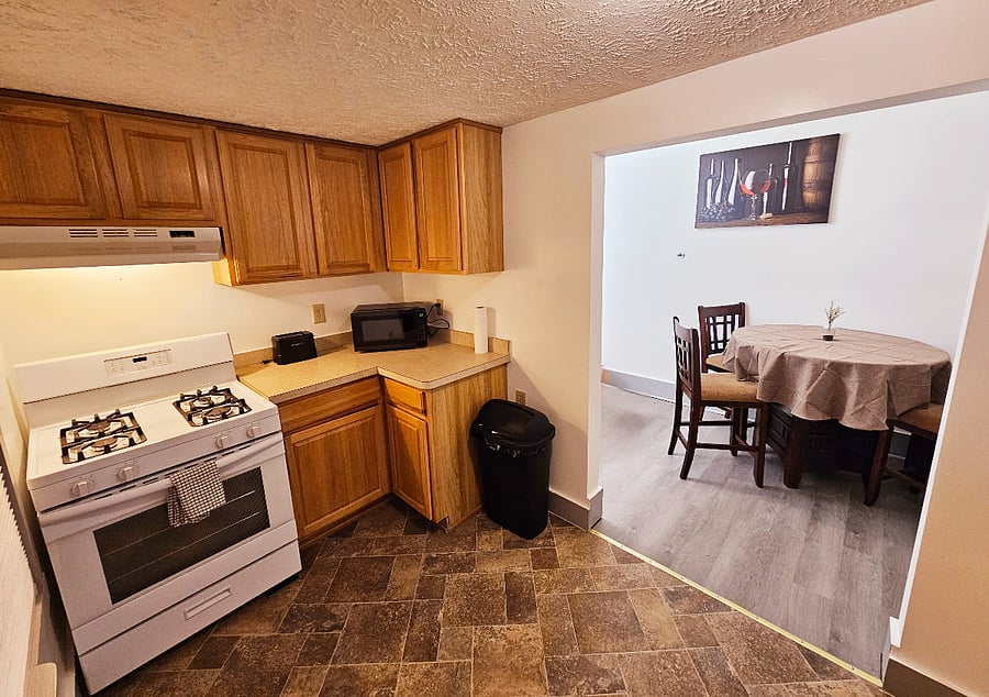 Furnished Finder property 368415_4 photo 6