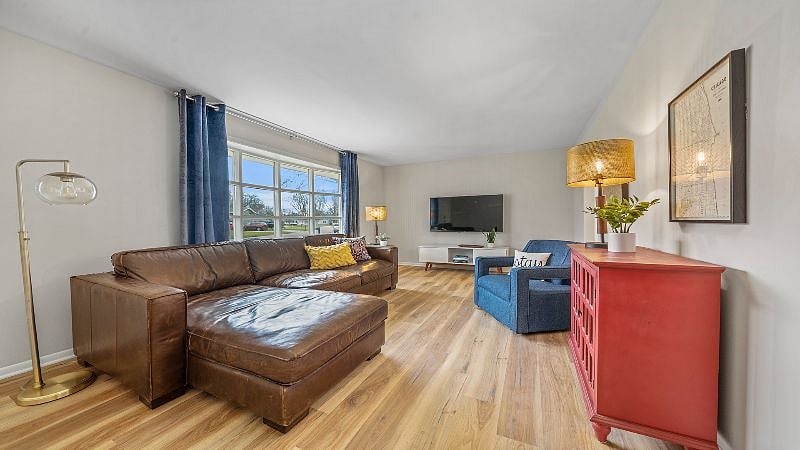 Furnished Finder property 368436_1 photo 3