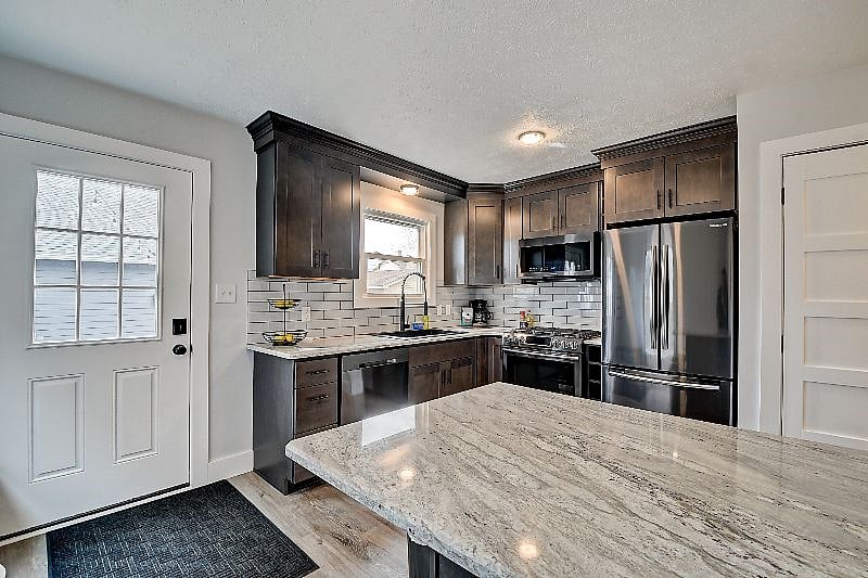 Furnished Finder property 368483_1 photo 4
