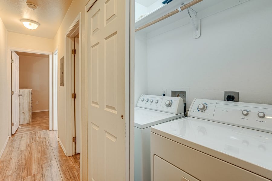 Furnished Finder property 368520_1 photo 11