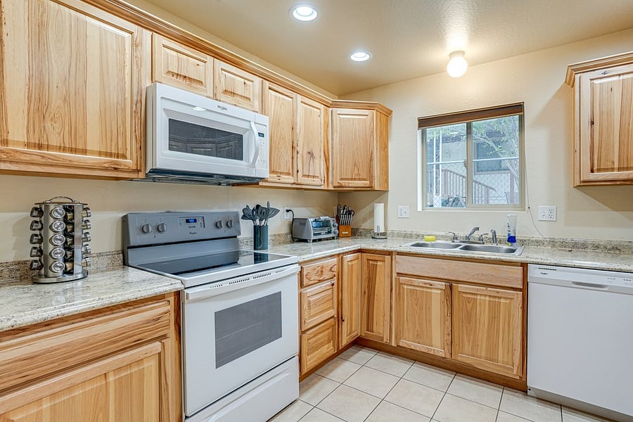 Furnished Finder property 368520_1 photo 17