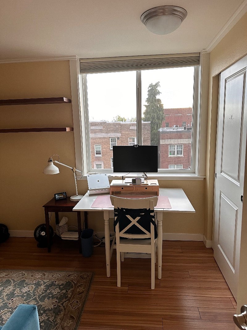 Second bedroom/office, located across from guest bathroom. Desk can be brought into living room to use as a table for dinner parties