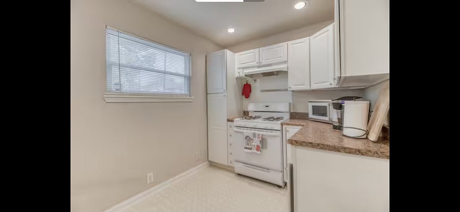 Downstairs kitchen