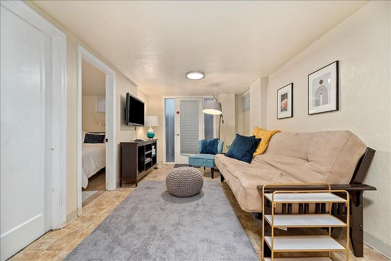 Furnished Finder property 368655_1 photo 15