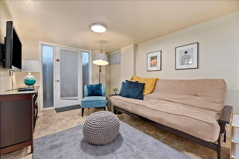 Furnished Finder property 368655_1 photo 12