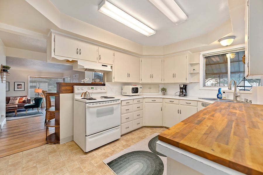 Furnished Finder property 368655_1 photo 8
