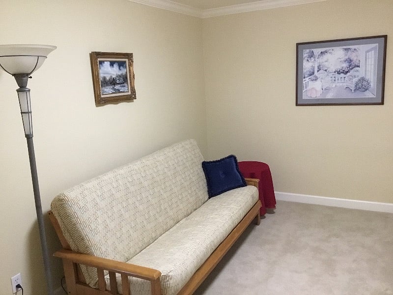 2nd bedroom with futon in the couch position
