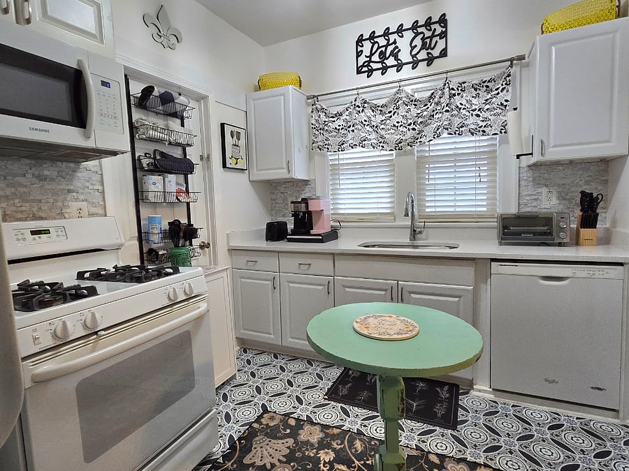Furnished Finder property 368732_3 photo 4