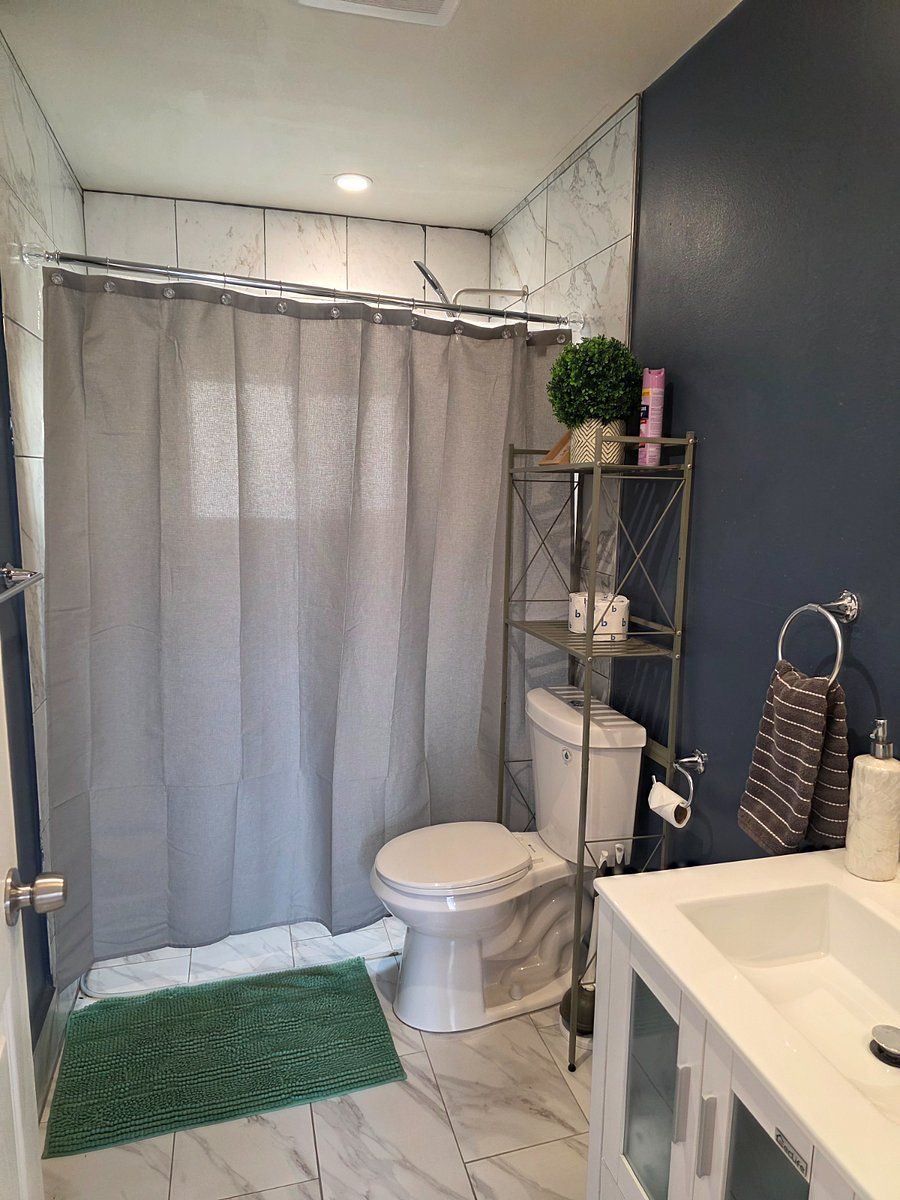 Furnished Finder property 368746_2 photo 9