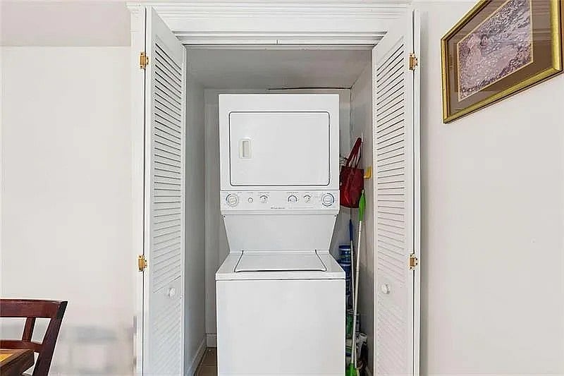 Furnished Finder property 368757_1 photo 6
