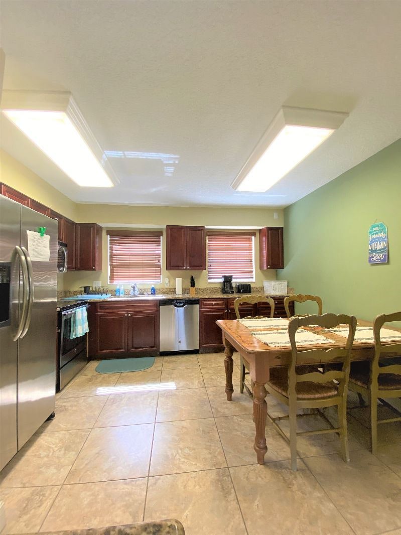 Furnished Finder property 368950_1 photo 7