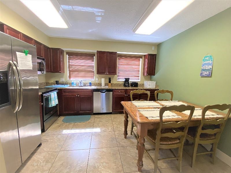 Furnished Finder property 368950_1 photo 6