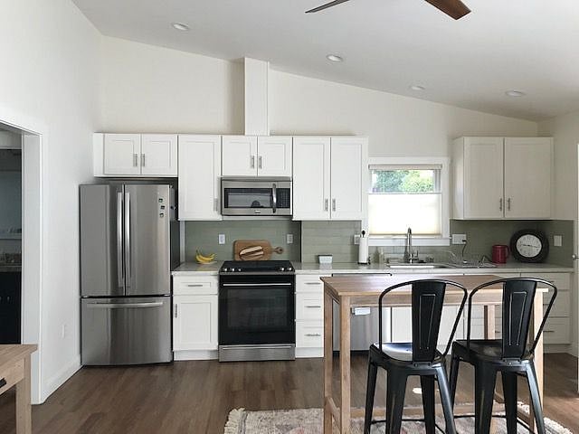 Furnished Finder property 368967_1 photo 12
